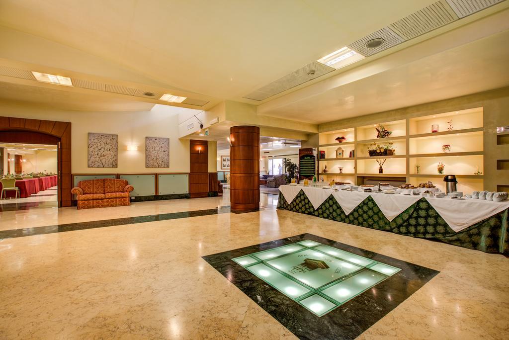 Appia Park Hotel Rome Exterior photo