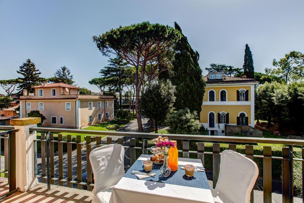 Appia Park Hotel Rome Exterior photo