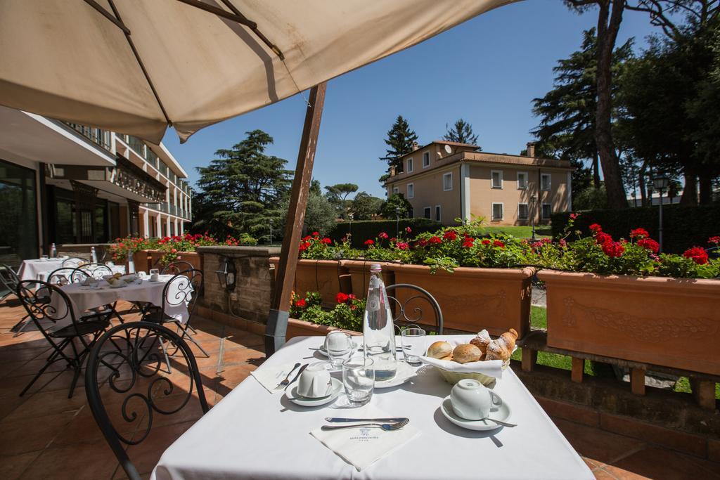Appia Park Hotel Rome Exterior photo