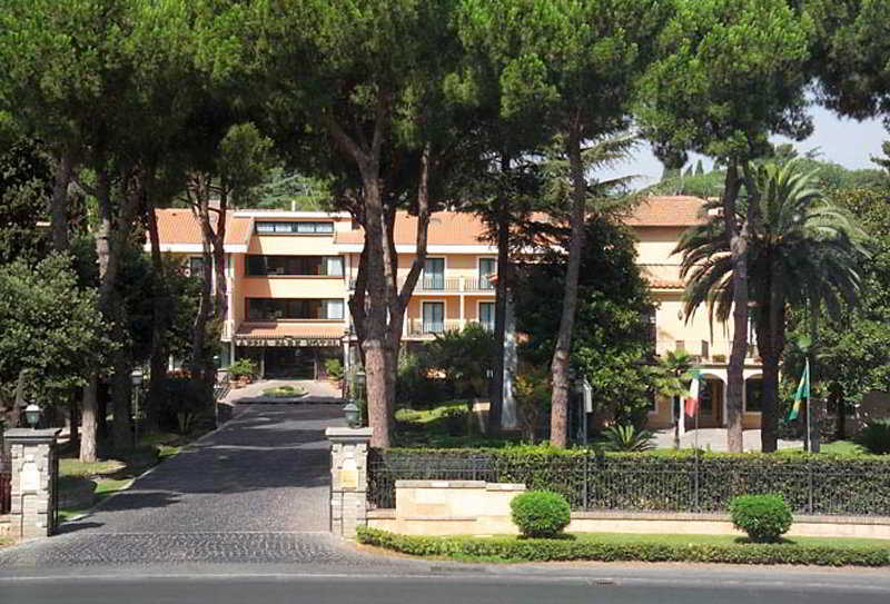 Appia Park Hotel Rome Exterior photo