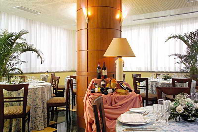 Appia Park Hotel Rome Exterior photo